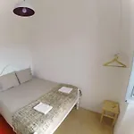 Laurinda - Quiet Town House In Old Feriehus *