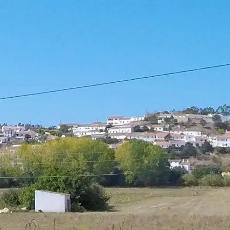 Laurinda - Quiet Town House In Old Holiday home Aljezur