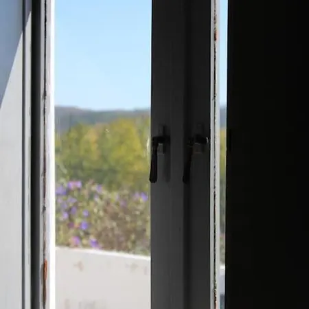 Laurinda - Quiet Town House In Old Casa vacanze